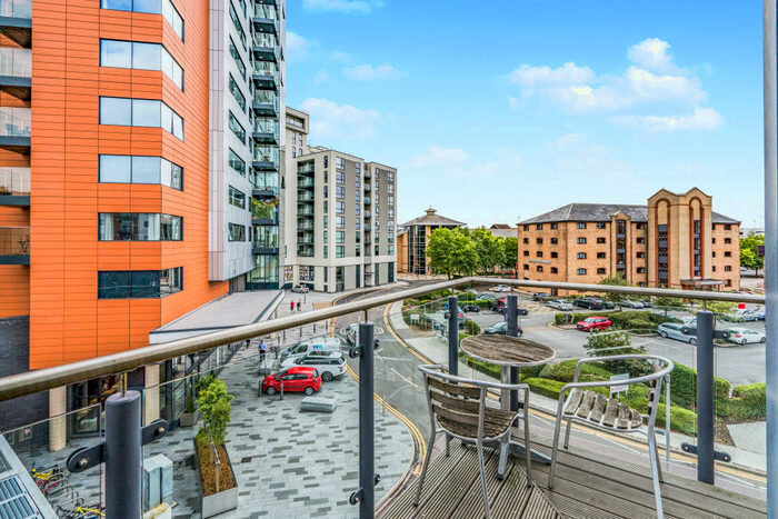 2 Bedroom Apartment To Rent In Ranger Court, Ocean Village, Southampton, SO14