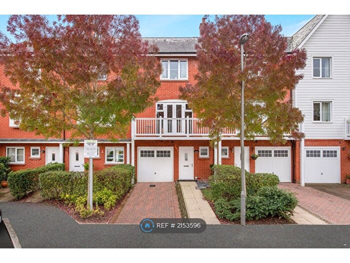 3 Bedroom Terraced House To Rent In Sierra Road, High Wycombe, HP11