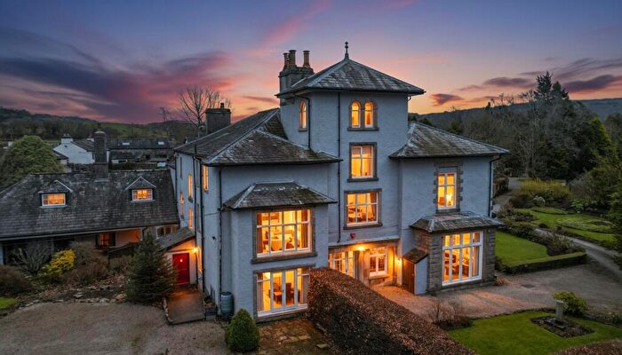 5 Bedroom Country House For Sale In Field Broughton, Grange-Over-Sands, LA11