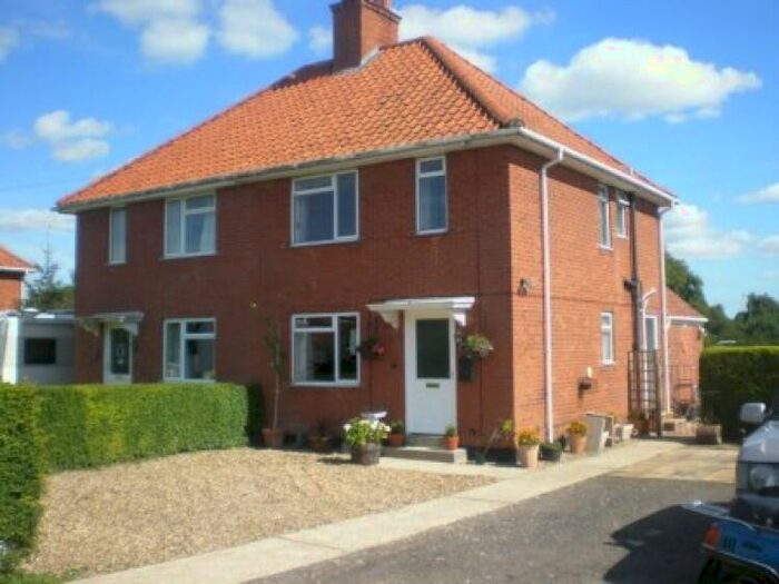 3 Bedroom Semi-Detached House To Rent In Loddon Road, Ditchingham, Bungay, NR35