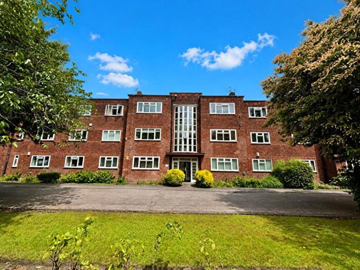 2 Bedroom House For Sale In Ballbrook Court, Didsbury, M20