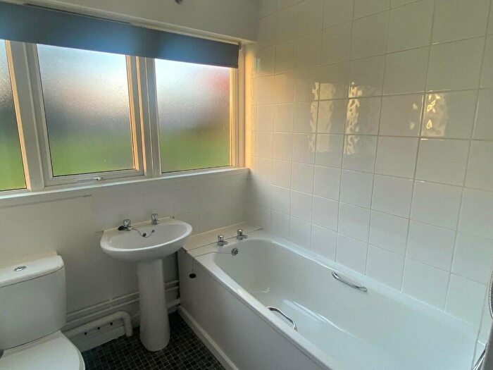 Studio To Rent In Albrighton House, Browns Green, Birmingham, B20