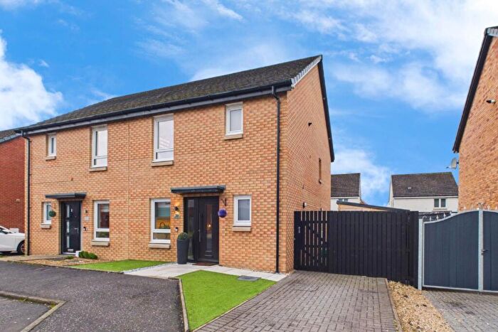 3 Bedroom Semi Detached House For Sale In Waddell Crescent, Morningside, Wishaw, ML2