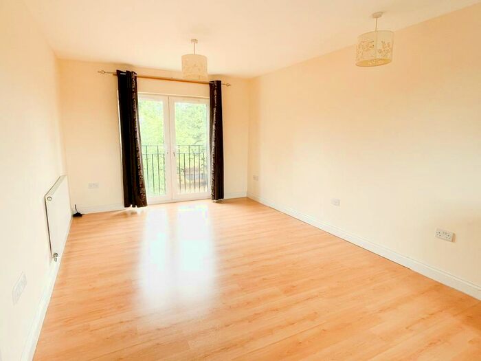 2 Bedroom Flat To Rent In Blenheim Square, Lincoln, LN1