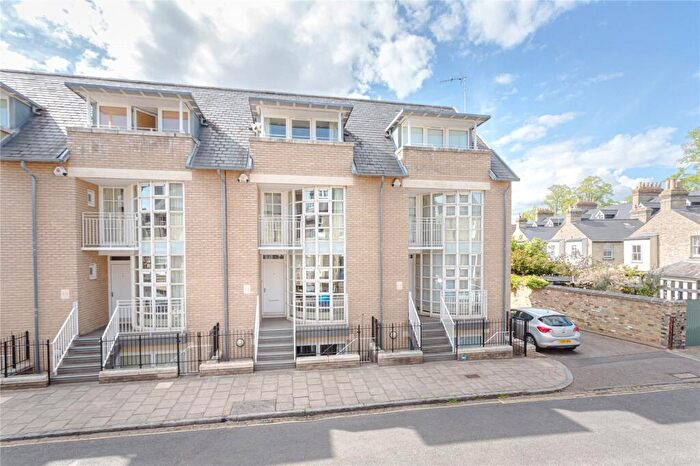 3 Bedroom Terraced House For Sale In Portugal Street, Cambridge, Cambridgeshire, CB5
