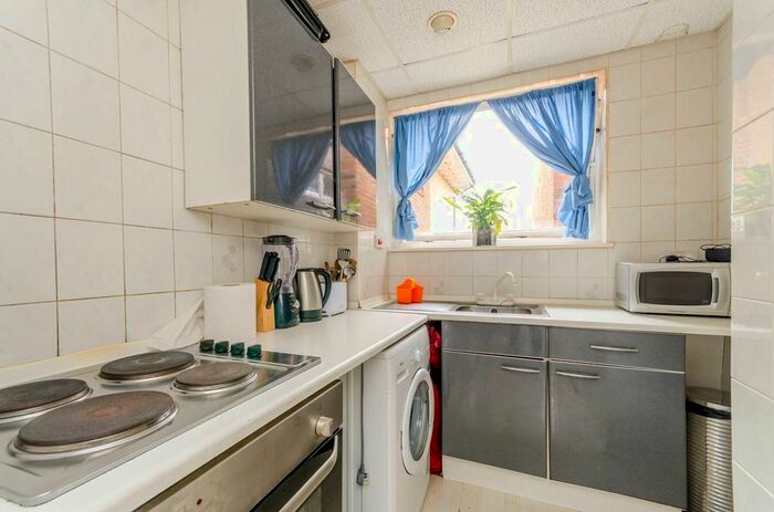 Studio To Rent In Grange Road, Crystal Palace, London, SE19