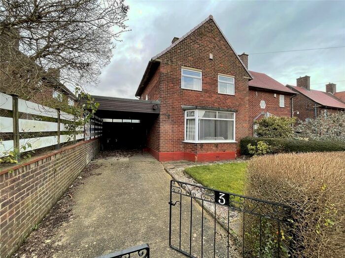 3 Bedroom Semi-Detached House For Sale In Birches Fold, Coal Aston, Dronfield, Derbyshire, S18