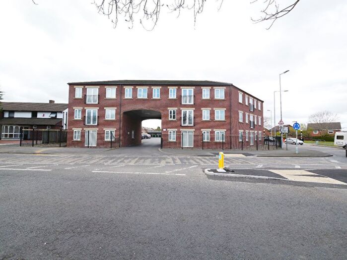 2 Bedroom Flat To Rent In Half Moon Street, Stakeford, Choppington, NE62
