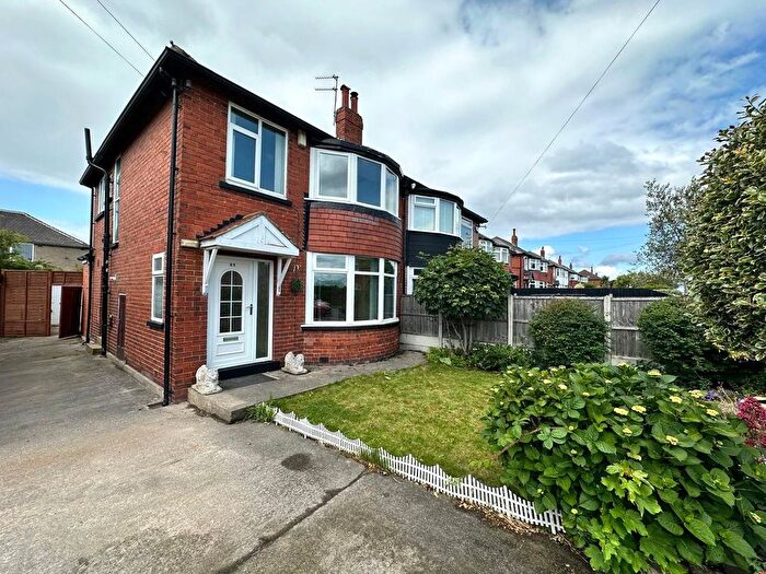 3 Bedroom Semi-Detached House To Rent In Austhorpe Lane, Leeds, West Yorkshire, LS15
