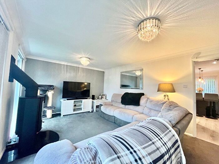 4 Bedroom Detached House For Sale In Longmead Road, Preston, Paignton, TQ3