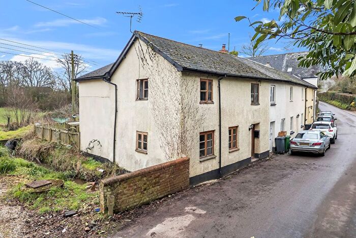 3 Bedroom Cottage For Sale In Pencepool Cottages Plymtree, Cullompton, Devon, EX15