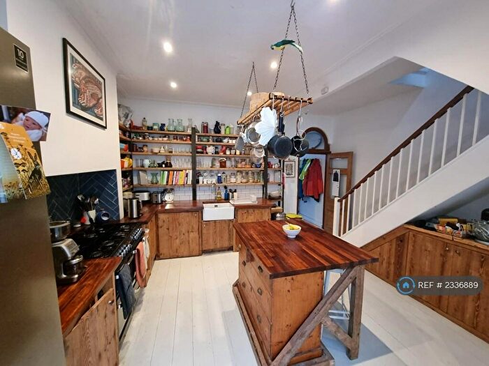 2 Bedroom Terraced House To Rent In East Grove, Bristol, BS6