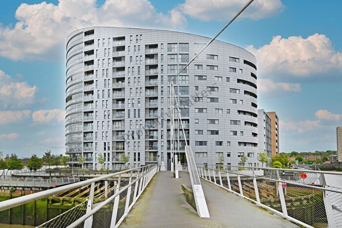 2 Bedroom Flat For Sale In Admirals Tower, Dowells Street, London, SE10