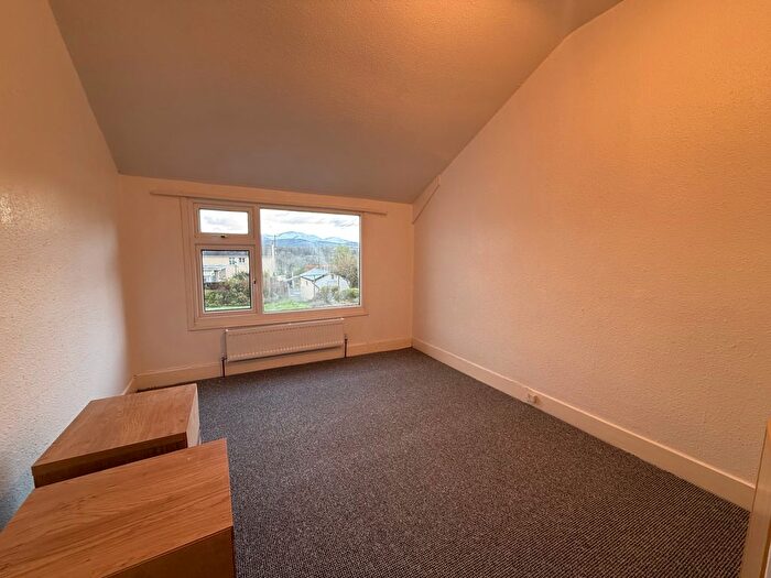 2 Bedroom Bungalow To Rent In Lon Ganol, Llandegfan, LL59