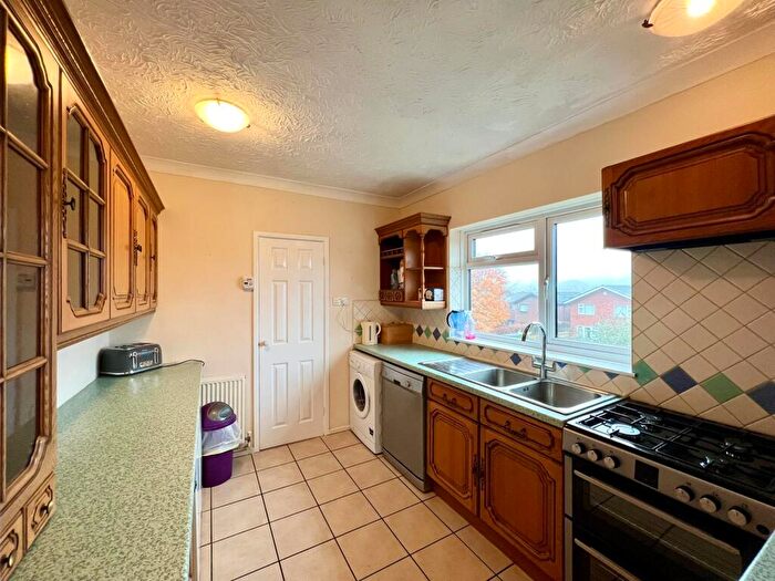 2 Bedroom Flat To Rent In Russet Grove, Norwich, NR4