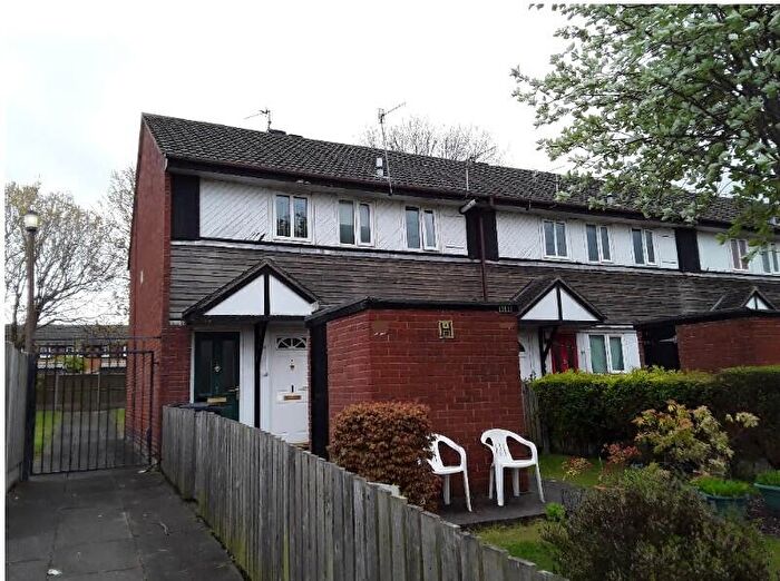 1 Bedroom Flat To Rent In West Park Gardens, Fender Way, Beechwood, Wirral, CH43