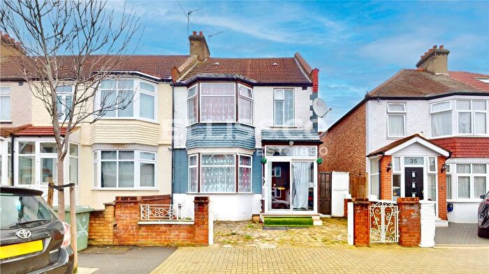 3 Bedroom End Terrace House For Sale In Park Road, Wembley, HA0
