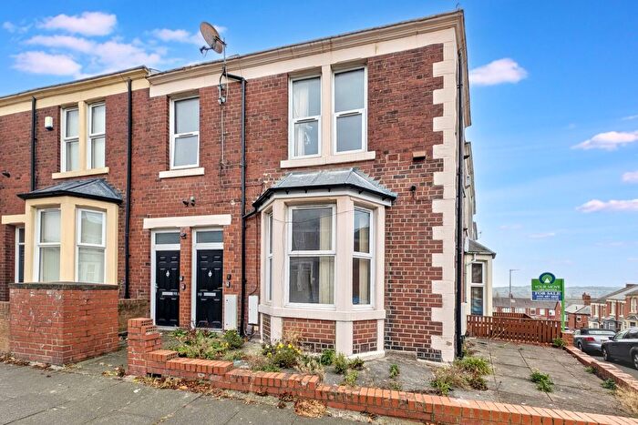 2 Bedroom Block Of Flats For Sale In Rawling Road, Bensham, Gateshead, NE8