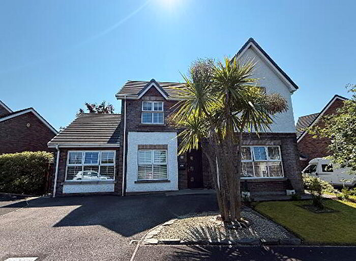 4 Bedroom Detached House For Sale In Waterfoot Park, L'Derry, BT47