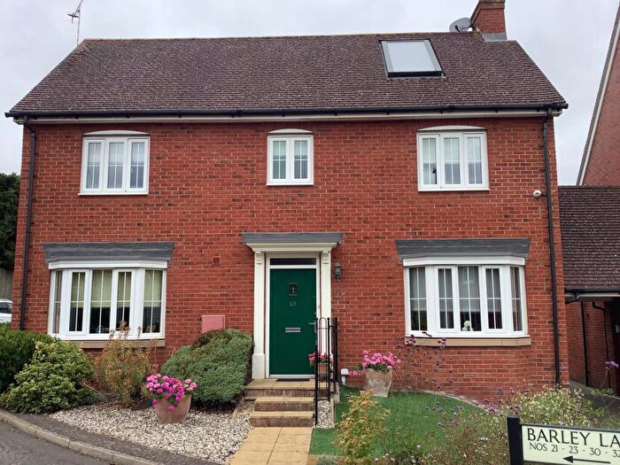4 Bedroom Detached House For Sale In Barley Lane, Dunmow, Essex, CM6