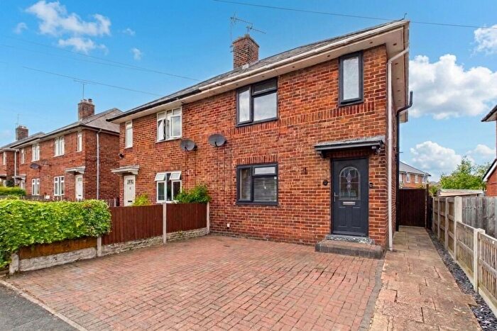 3 Bedroom Semi Detached House For Sale In Warren Drive, Broughton, CH4