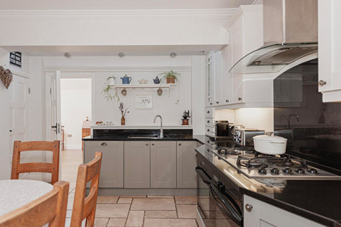 4 Bedroom Detached House For Sale In Manor Wood Road, Purley, Surrey, CR8