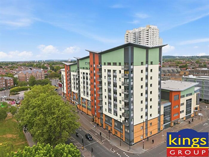 2 Bedroom Flat For Sale In Methven Court, Edmonton, N9
