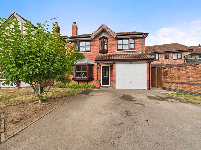 4 Bedroom Detached House For Sale In Packhorse Close, Worcester, Worcestershire, WR2
