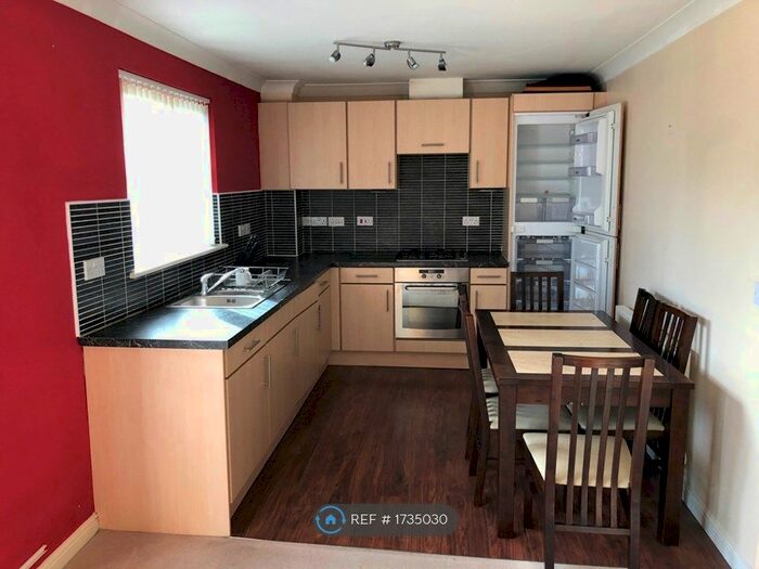 2 Bedroom Flat To Rent In Sun Gardens, Thornaby, Stockton-On-Tees, TS17