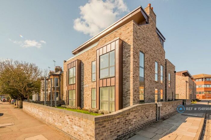 1 Bedroom Flat To Rent In Westbrook Place, Cambridge, CB4