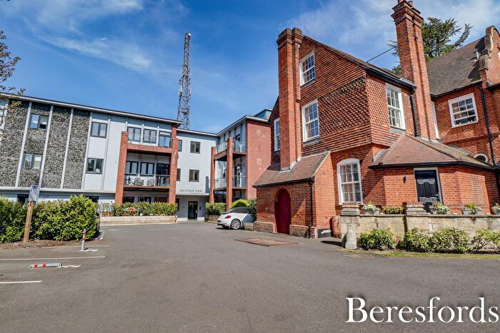 2 Bedroom Flat For Sale In Ashwells Road, Pilgrims Hatch, CM15