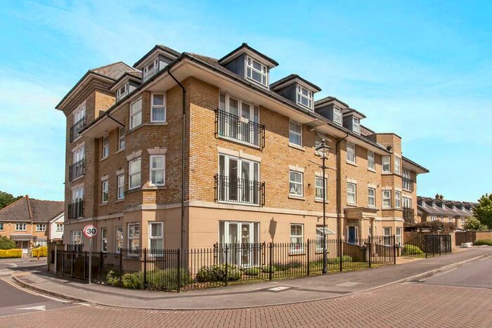 2 Bedroom Apartment To Rent In Charles Miller, Northlands Road, Southampton, SO15