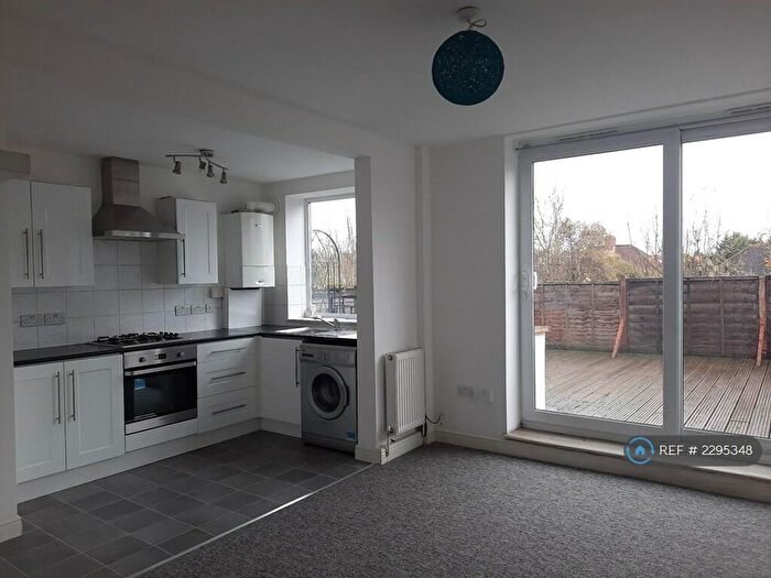 1 Bedroom Flat To Rent In Shooters Hill Road, London, SE3