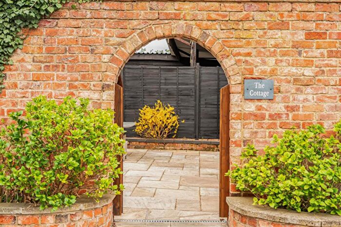 2 Bedroom House To Rent In Barrow, Boddington, Cheltenham, GL51