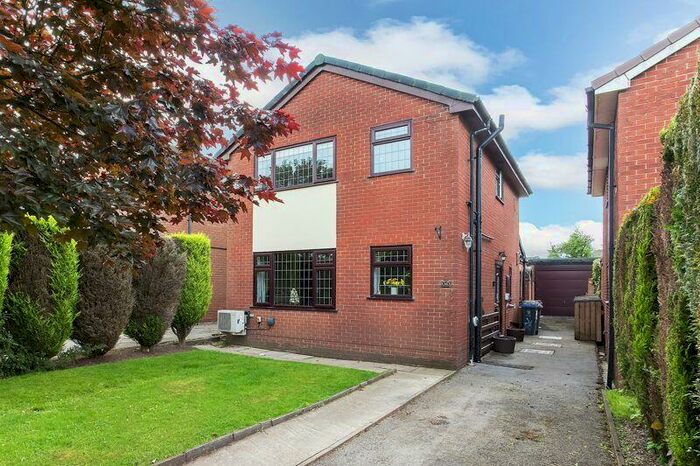 3 Bedroom Detached House For Sale In Rudyard Road, Stoke-On-Trent, ST8