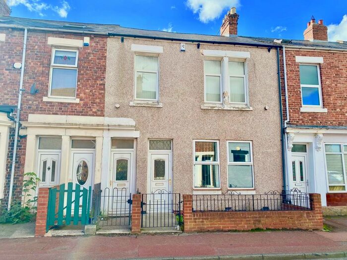 2 Bedroom Ground Flat To Rent In Station Road, Bill Quay, NE10