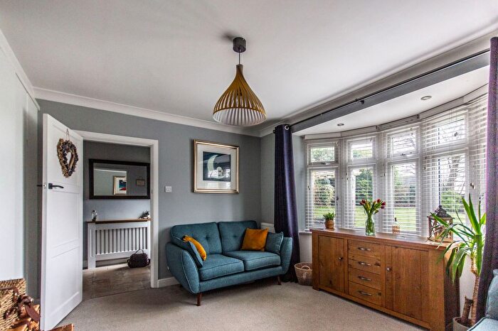 2 Bedroom Bungalow For Sale In Kidderminster Road, Bewdley, DY12