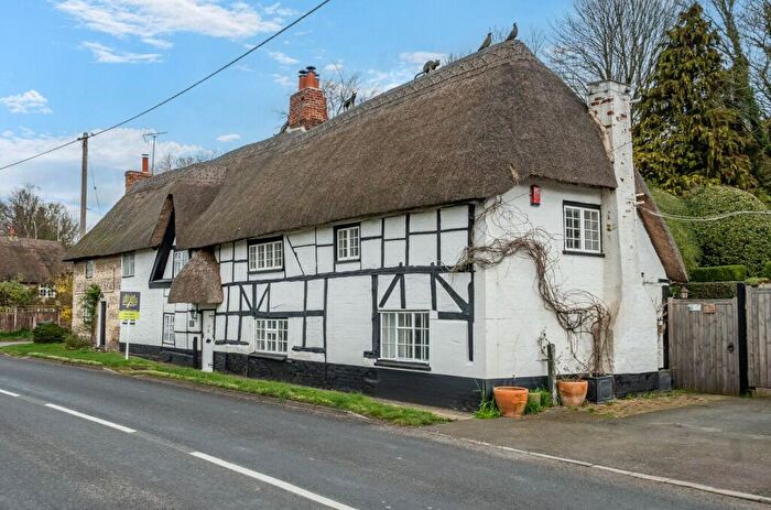 4 Bedroom Semi Detached House For Sale In Ludgershall Road, Collingbourne Ducis, Marlborough, SN8