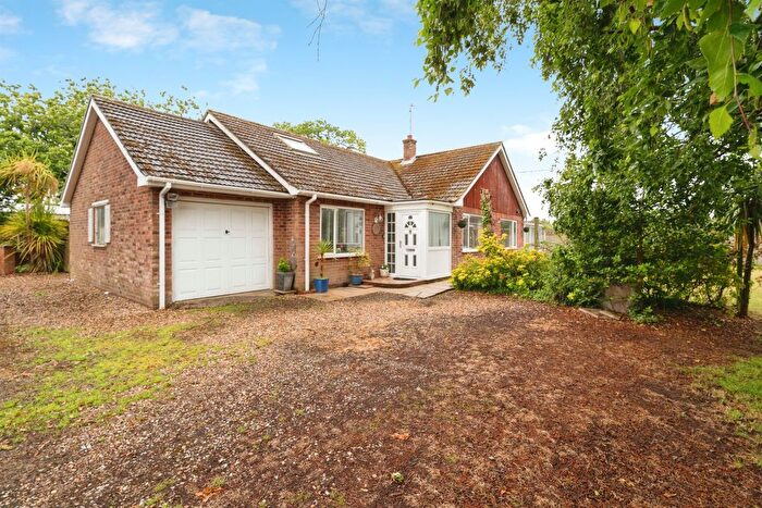 3 Bedroom Detached Bungalow For Sale In Rudham Stile Lane, Fakenham, NR21