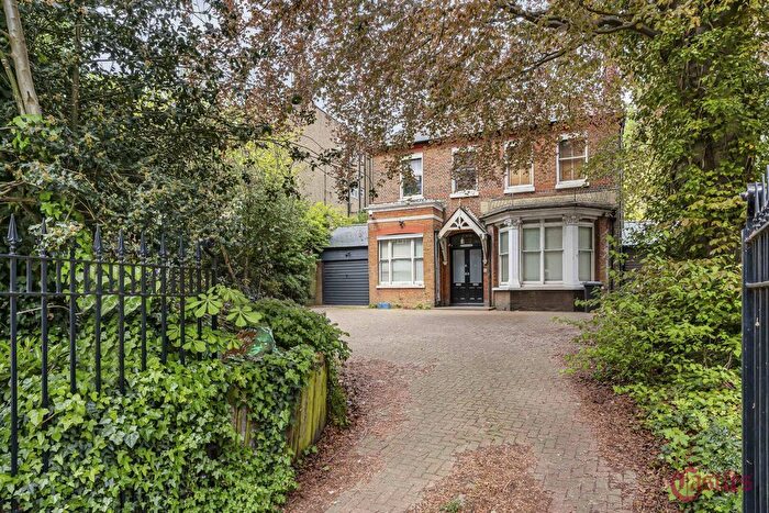 6 Bedroom Detached House For Sale In Hornsey Lane, N6