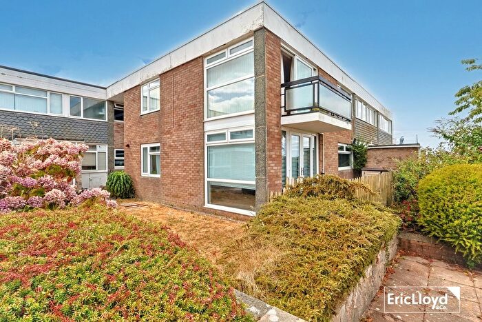 1 Bedroom Flat For Sale In Heath Road, Brixham, TQ5