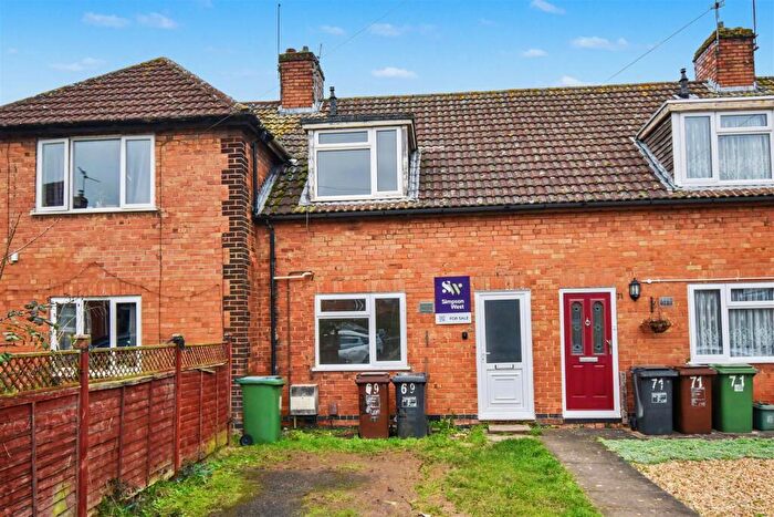 2 Bedroom Terraced House For Sale In Kelvin Grove, Corby, NN17