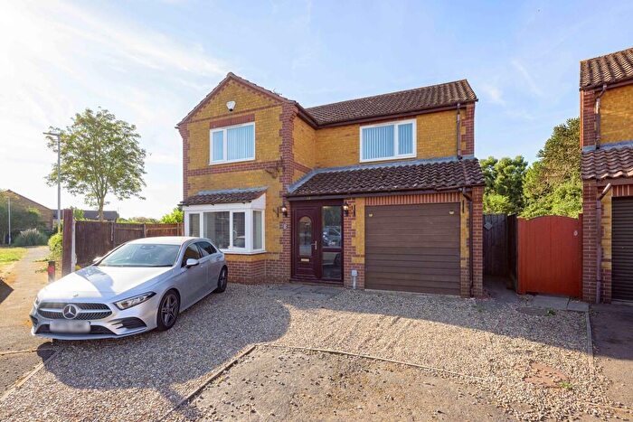 4 Bedroom Detached House For Sale In Hagbech Hall Close, Emneth, Wisbech, Norfolk, PE14