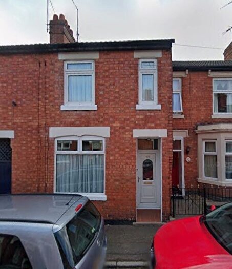 3 Bedroom Terraced House To Rent In King Street, Kettering, NN16