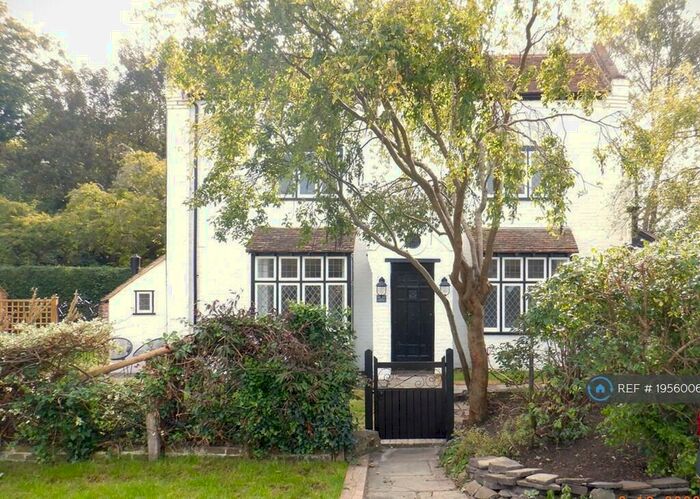 3 Bedroom Semi-Detached House To Rent In Seaton, Canterbury, CT3