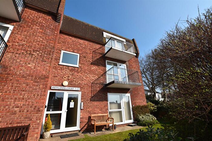 2 Bedroom Apartment For Sale In Overstrand Road, Cromer, NR27