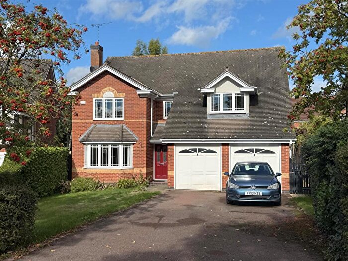 4 Bedroom Detached House For Sale In Saxondale Drive, Radcliffe-On-Trent, Nottingham, NG12