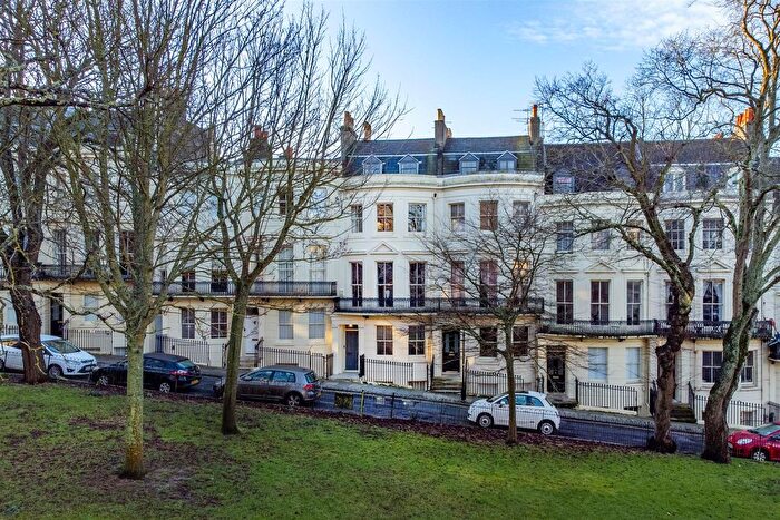 6 Bedroom Property For Sale In Powis Square, Brighton, BN1