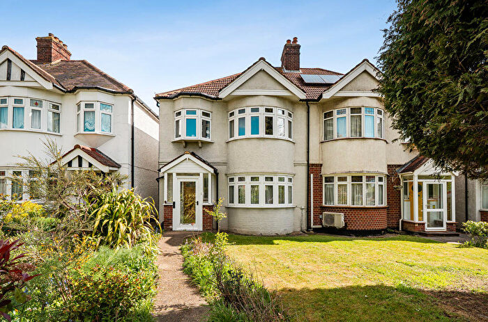 3 Bedroom Semi-Detached House For Sale In Footscray Road, New Eltham, SE9