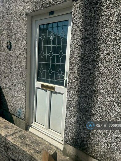 2 Bedroom Semi-Detached House To Rent In Neath Road, Briton Ferry, Neath, SA11